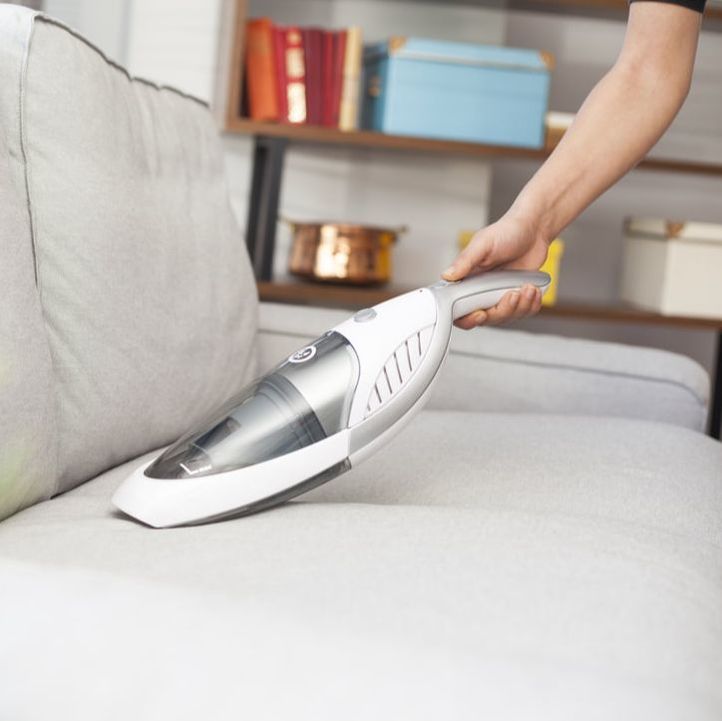 Home and office cleaning services